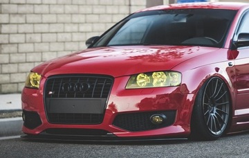 AUDI A3 8P 05-08 MASKA MŘÍŽKA S LOOK ČERNÁ LESK