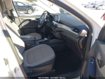 Ford Escape III 2022 Ford Escape 2022r., 1.5l, od ubezpieczalni 1.5 Benzyna 181KM, zdjęcie 9