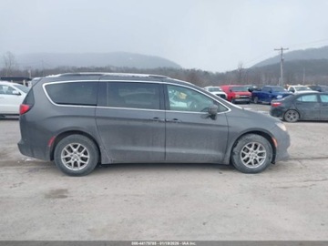 Chrysler Voyager V 2021 Chrysler Voyager 2021 r., 3,6L LXI 3.6 Benzyna 287KM, zdjęcie 13