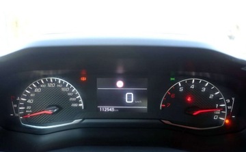 Peugeot 2008 II SUV 1.2 PureTech 100KM 2020 Peugeot 2008 1.2 101KM Bezwypadkowy Full LED Navi Kamera cofania Android, zdjęcie 14