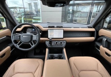 Land Rover Defender IV (L663) Hard Top 90 3.0D R6 250KM 2025 Land Rover Defender 3.0D I6 250 PS AWD Auto X-Dynamic HSE 110 3.0 Diesel, zdjęcie 1