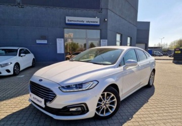 Ford Mondeo V Sedan Facelifting 2.0 EcoBlue 190KM 2020 Ford Mondeo 2.0 Ecoblue 190KM Titanium Salon PL FV23 2.0 Diesel 190KM, zdjęcie 1