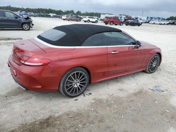 Mercedes Klasa C W206 2021 Mercedes-Benz Klasa C 300 4Matic 2021 2.0l 2.0 Benzyna 255KM, zdjęcie 3