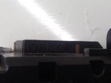 17B122 PŘEPÍNAČE STĚRAČE 1.6 77 2000 MAZDA 323 F VI (BJ)