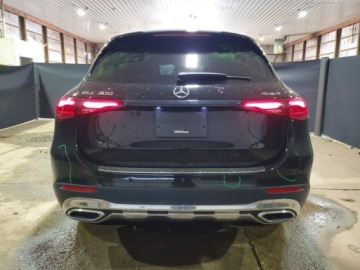 Mercedes GLC C254/X254 2024 Mercedes-Benz GLC 300 4Matic 2024 2.0 Benzyna 255KM, zdjęcie 2