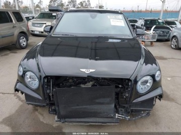 Bentley Bentayga 2022 Bentley Bentayga V8 2022 4.0l 4.0 Benzyna 542KM, zdjęcie 7