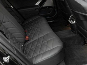 BMW Seria 7 G70 2023 BMW 740 GD2L864#740d xDrive mHEV M Sport Ambient, zdjęcie 26