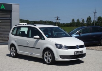 Volkswagen Touran II 1.2 105KM 2014 Volkswagen Touran 1.2 TSI 105KM 7 Foteli Serwis Oplacony Super Stan, zdjęcie 1