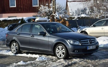 Mercedes Klasa C W204 Limuzyna 1.8 180 K 156KM 2009 Mercedes-Benz Klasa C 1.8B Kompresor Navi Oryginal Lakier 2 Kpl Kol Sprowa