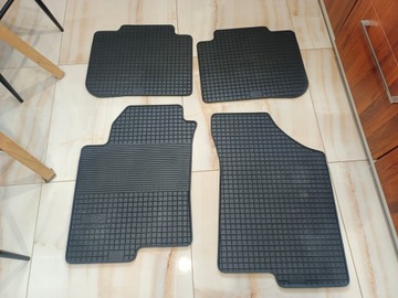 DYWANIKI GUMOWE KIA CERATO 05-08r ORYGINAŁ