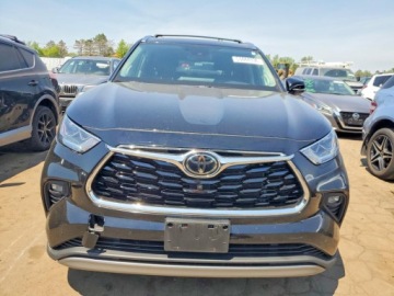 Toyota Highlander III 2022 Toyota Highlander 2022 TOYOTA HIGHLANDER PLATINUM 3.5 Benzyna 295KM, zdjęcie 1