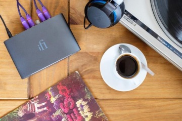 ПРЕДУСИЛИТЕЛЬ ДЛЯ ТЕЛЕФОНА IFI AUDIO ZEN PHONO