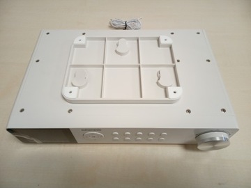 DAB+, FM, интернет-радио Grundig DKR 3000 BT