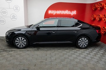 Skoda Superb III Liftback Facelifting 2.0 TSI 190KM 2021 SKODA Superb 2.0 TSI Style DSG Sedan 190KM 2021, zdjęcie 3