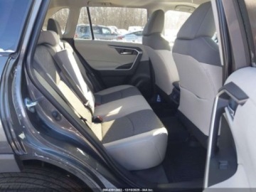 Toyota RAV4 V 2025 Toyota RAV4 XLE, 2025r., 4x4, 2.5L 2.5 Benzyna 203KM, zdjęcie 11