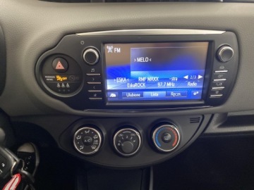 Toyota Yaris III Hatchback 5d Facelifting 2017 1.5 Dual VVT-iE 111KM 2017 Toyota Yaris 1,5-Dual-VVT-iE III (2011-2019) Toyot, zdjęcie 15