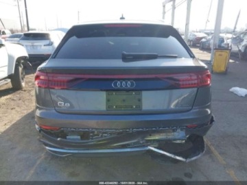 Audi Q8 2023 Audi Q8 Premium Plus 55, 2023r., 4x4, 3.0L 3.0 Benzyna 335KM, zdjęcie 7