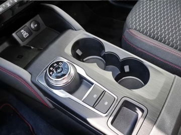 Ford Kuga III SUV Facelifting 2.5 FHEV 180KM 2025 FORD Kuga ST-Line 2.5 FHEV Suv 180KM 2025, zdjęcie 8