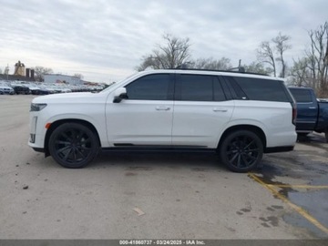 Cadillac Escalade III 2022 Cadillac Escalade 2022r., Sport Platinum, od ubezpieczalni 6.2 Benzyna, zdjęcie 3