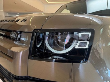 Land Rover Defender IV (L663) Hard Top 90 3.0D R6 250KM 2025 Defender 110 D250 X-Dynamic SE 3.0 (250KM) 2025, zdjęcie 10