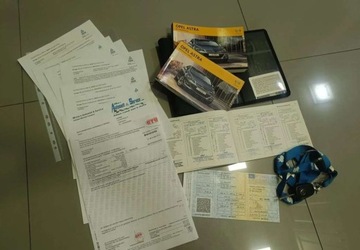 Opel Astra J GTC 1.6 SIDI Turbo ECOTEC 170KM 2013 Opel Astra J GTC 1.6 Turbo 170KM 100% Bezwypadkowy ~ Przebieg 81.000, zdjęcie 39