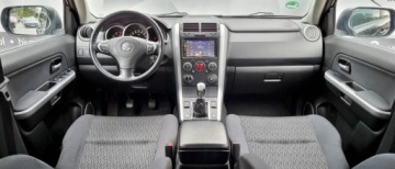 Suzuki Grand Vitara II 2014 Suzuki Grand Vitara 1.9 129 KM 4x4 Ksenon Klimatronic bezwypadkowa 1.9, zdjęcie 8