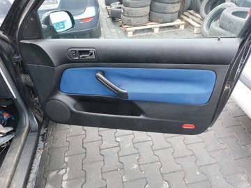 DVEŘE KOMPLETNÍ PRAVÝ PŘEDNÍ VW GOLF IV 3D L041