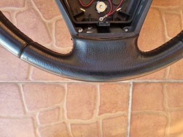 VOLVO V40 KIEROWNICA SKÓRZANA