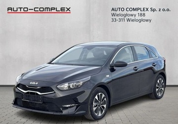Kia Ceed III Hatchback Facelifting  1.5 T-GDI 140KM 2024 Kia Ceed Kia Ceed 1.5 T-GDI M 1.5 Benzyna 140KM