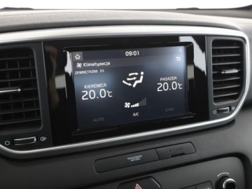 Kia Sportage IV SUV Facelifting 1.6 GDI 132KM 2020 Kia Sportage navi kamera tempomat grzane, zdjęcie 26