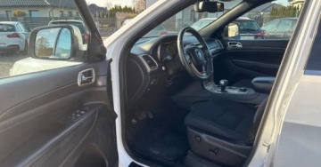 Jeep Grand Cherokee IV Terenowy Facelifting 3.0 CRD 190KM 2016 Jeep Grand Cherokee 3.0D 190KM zarejestrowany jeden wlasciciel w polsce pi, zdjęcie 21