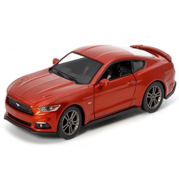 Ford Mustang 2015 GT w skali 1:38