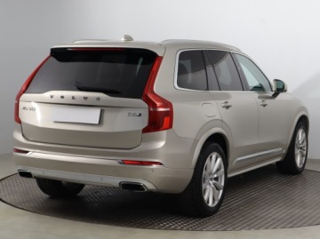 Volvo XC90 II SUV 2.0 D5 235KM 2018 Volvo XC90 D5 AWD, Salon Polska, Serwis ASO, zdjęcie 4