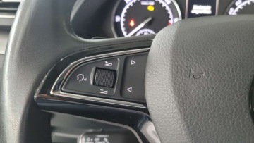 Skoda Superb III Kombi 2.0 TDI 150KM 2017 Skoda Superb SUPERB 2.0 tdi STYLE Automat Navi Full Led Zadbana MOZLIWA Z, zdjęcie 11