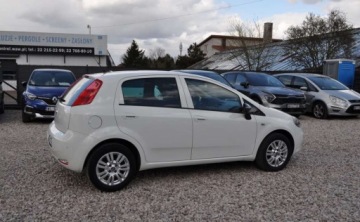 Fiat Punto Punto 2012 Hatchback 3d 1.2 69KM 2016 Fiat Punto Klimatyzacja Elektryczne Szyby 1.2 Benzyna 69KM, zdjęcie 5