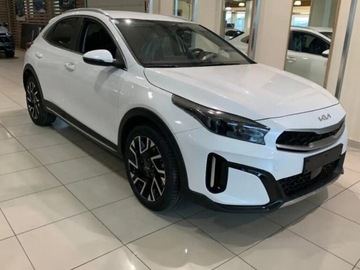 Kia XCeed Crossover Facelifting 1.5 T-GDi 140KM 2025 KIA XCeed 1.5 T-GDI DCT Crossover 140KM 2025