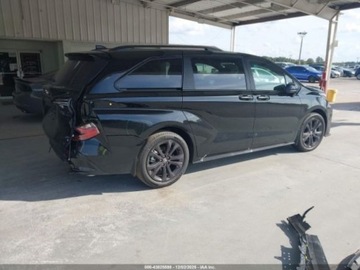 Toyota Sienna III 2025 Toyota Sienna xse, 2025r., 2.5L 2.5 Benzyna 245KM, zdjęcie 2