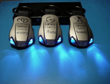 LED-БРЕЛОК SEAT IBIZA LEON ARONA ATECA FR EXEO + гравировка