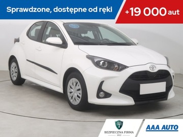 Toyota Yaris IV Hatchback 1.5 Dynamic Force 125KM 2022 Toyota Yaris 1.5 VVT-i, Salon Polska