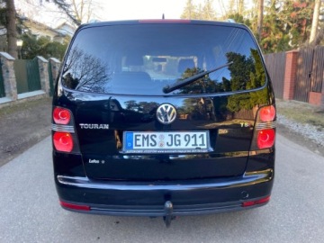 Volkswagen Touran I 1.4 TSI 140KM 2009 Volkswagen Touran 1.4b Automat DSG Grzane Fotele Tempomat Hak 1.4 Benzyna, zdjęcie 4