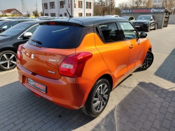 Suzuki Swift VI 2021 Suzuki Swift Hybryda Navi Kamera Klimatronik Asystent 1.2 Hybryda 83KM, zdjęcie 6