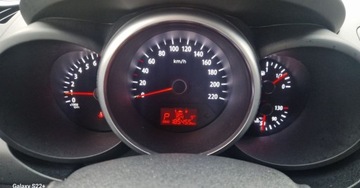 Kia Soul I Crossover Facelifting 1.6 GDI 140KM 2012 Kia Soul Wzorowy 1,6 Benzyna - Automat 1.6 Benzyna 140KM, zdjęcie 13