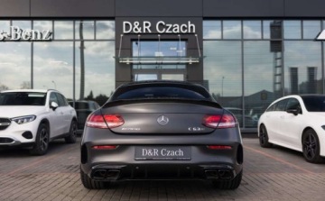 Mercedes Klasa C W206 2022 Mercedes-Benz Klasa C 63 S AMG Final Edition 1 z 499 egzemplarzy Stan ko, zdjęcie 18