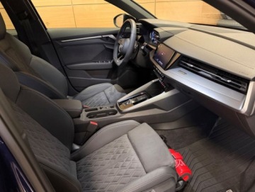 Audi A3 8Y S3 Sportback 2.0 TFSI 310KM 2023 Audi S3 Pelna oferta na R-CARS.pl 2.0 Benzyna 310KM, zdjęcie 9