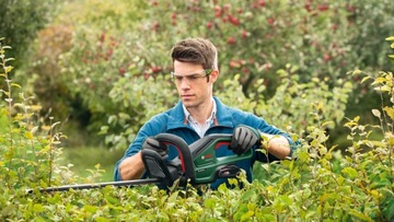 SEKATOR 18V UniversalHedgeCut 18V-50 BOSCH 1x2,5Ah