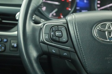 Toyota Avensis III Wagon Facelifting 2015 2.0 D-4D 143KM 2017 Toyota Avensis 2.0 D-4D, Salon Polska, Navi, zdjęcie 15