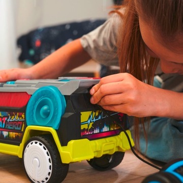 SIMBA DICKIE TOYS BEATZ BEAT HERO SAINT AND SOUND VEHICLE