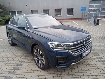 Volkswagen Touareg III SUV 3.0 V6 SCR TDI 286KM 2021 Volkswagen Touareg 3.0 4Mot R-Line NAJEM 3 LATA-34, zdjęcie 4