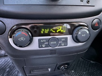 Chevrolet Aveo T250 Hatchback 3d 1.4 DOHC 101KM 2010 Chevrolet Aveo Tylko 142tyśkm 1WŁAŚCICIEL CLIMATRONIC 1.4B 2010 Zadbany LT+, zdjęcie 11