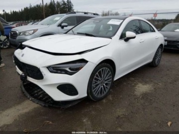 Mercedes CLA C118/X118 2025 Mercedes-Benz CLA 250 Coupe 2025 2.0 Benzyna 221KM, zdjęcie 1